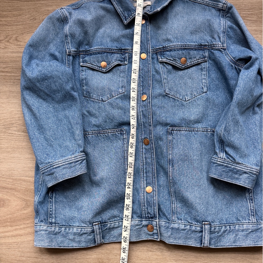 Madewell Light Wash Denim Jacket size 1x - Picture 5 of 8